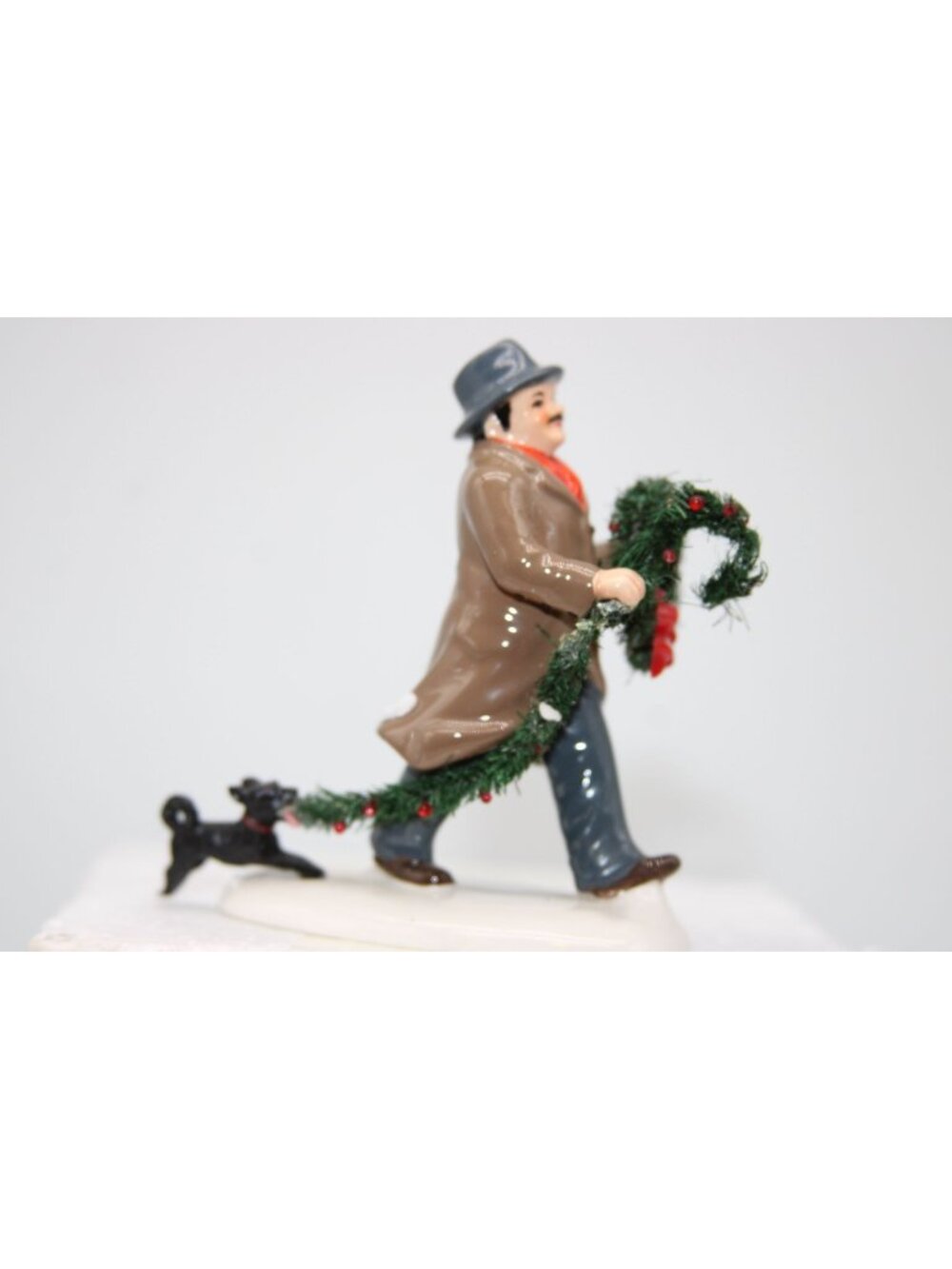 Dept 56 Snow Village - Haul out the Holly